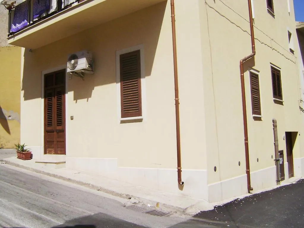 Ancilinas House Apartment Castellammare del Golfo Italy